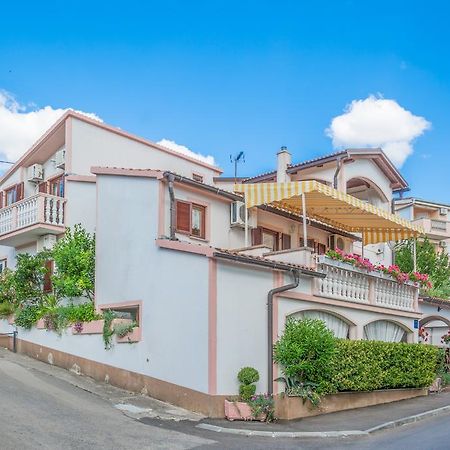 Apartment Danica Масленица Екстериор снимка