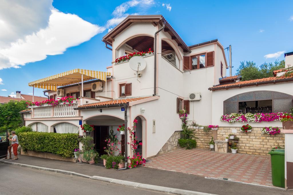 Apartment Danica Масленица Екстериор снимка