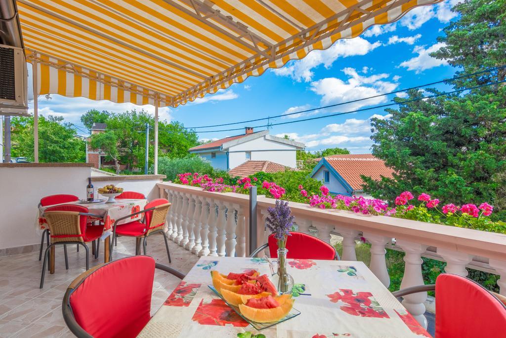 Apartment Danica Масленица Екстериор снимка