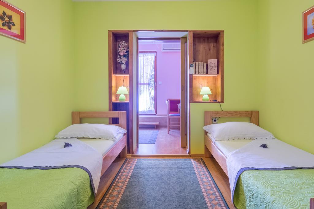 Apartment Danica Масленица Екстериор снимка