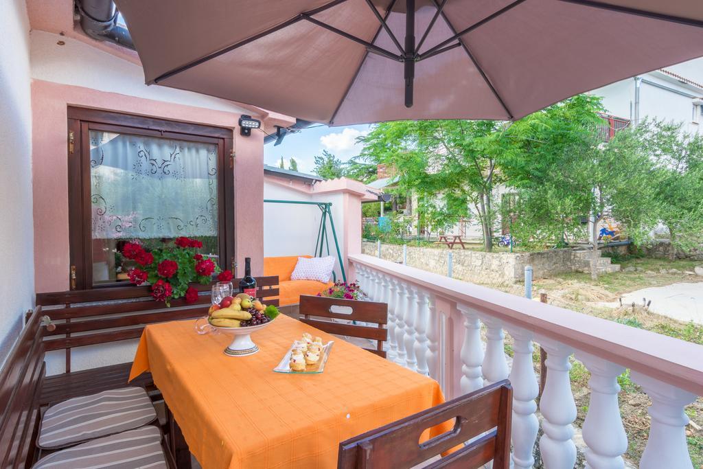 Apartment Danica Масленица Екстериор снимка